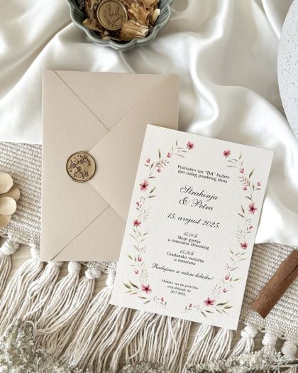 Red Flowers <br> Kombinacija #1